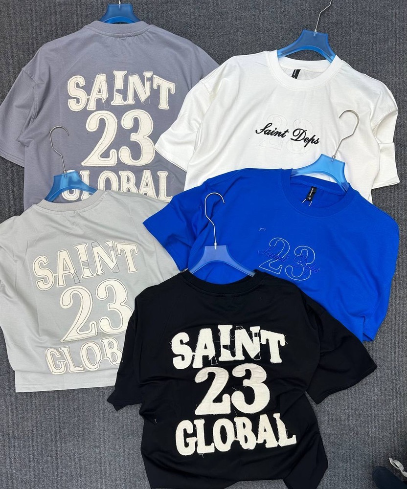 new collection   تیشرت باکسی دونخ تیکه خور گلدوزی                                          در5رنگ جذاب  سه سایز  XL.XXL.XXXL  با ضمانت دوخت و پارچه وشست   ثبت سفارش: ۰۹۱۲۵۹۰۴۷۶۱
